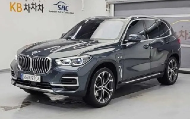 리얼뉴콜로라도 중고차 X5 (G05) xDrive 45e xLine 매물 사진 4 - 2022/09 86,070km