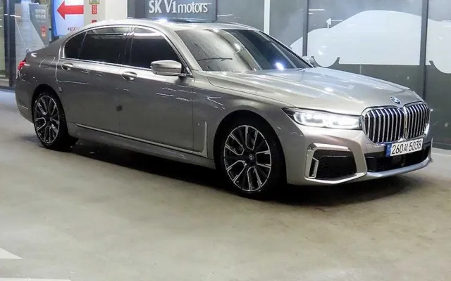 리얼뉴콜로라도 중고차 7시리즈 (G11) 740Li xDrive M SPORT 스포츠 매물 사진 8 - 2022/09 100,401km